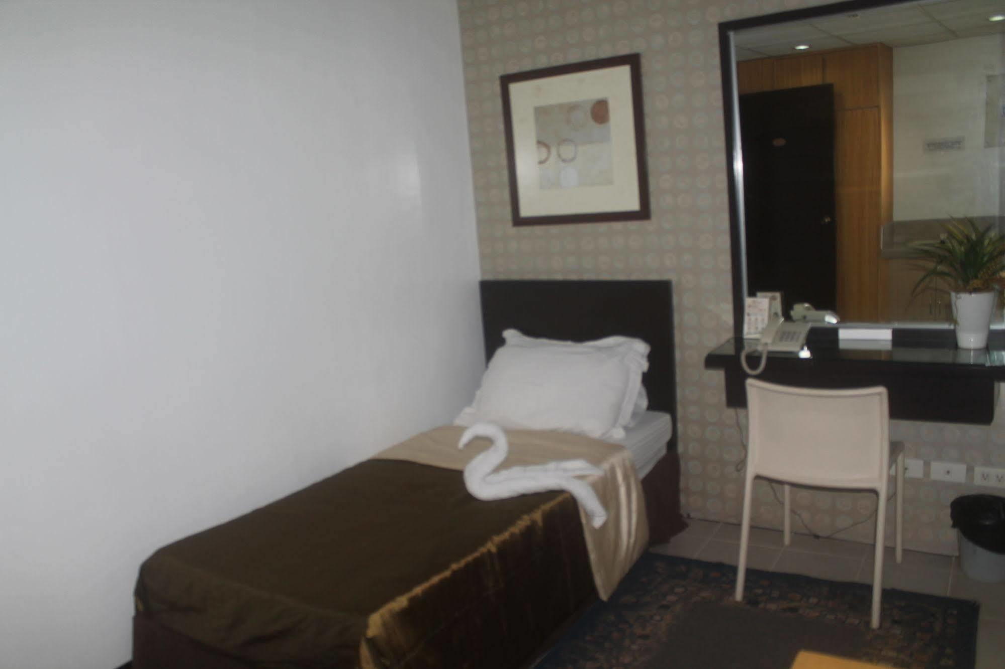 Orange Nest Hotel Manila Luaran gambar