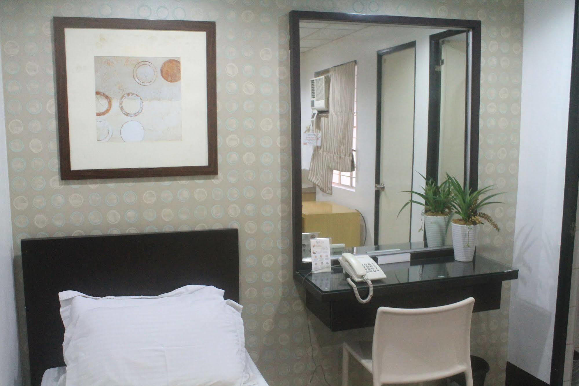 Orange Nest Hotel Manila Luaran gambar