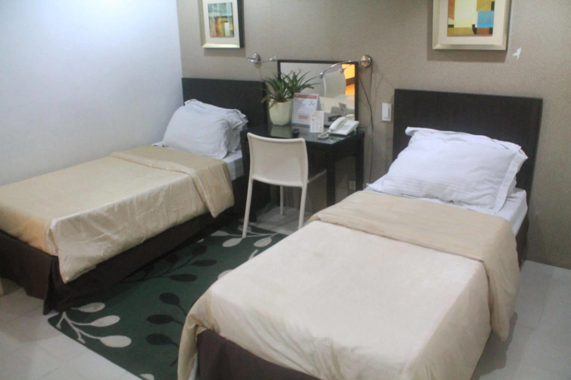 Orange Nest Hotel Manila Luaran gambar